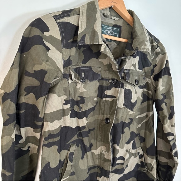 GH Bass & Co Camouflage Lightweight Jacket - Picture 6 of 14
